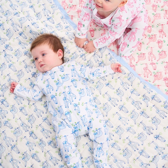 Roller Rabbit Sleepy Sloth Baby Quilt BLUE - Picture 5 of 5